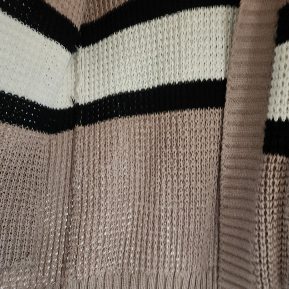 Ladies Sweater Sz M - Picture 8 of 14